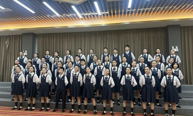 喜报｜双赛告捷！白塔中学初中合唱团市级夺金、省级摘银！